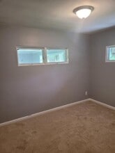 2730 6th Ave in Beaver Falls, PA - Building Photo - Building Photo