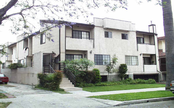 920-922 E Harvard St in Glendale, CA - Foto de edificio - Building Photo