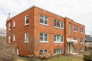 206 Stanley Av in Ottawa, ON - Building Photo