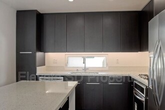 2888 C St in San Diego, CA - Building Photo - Building Photo