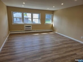 1628 Valley  2A Vly in Fort Lee, NJ - Building Photo - Building Photo