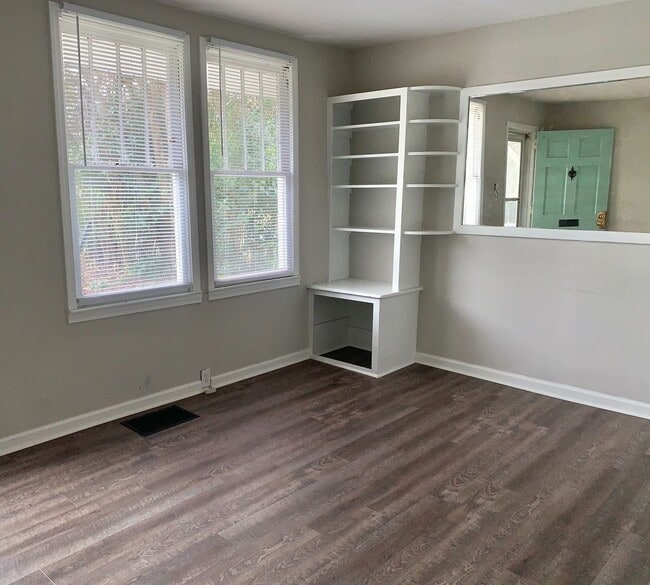 2402 Everett Ave in Raleigh, NC - Building Photo - Building Photo