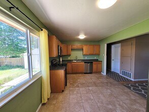 3937 Sheffield Ln in Pueblo, CO - Building Photo - Building Photo