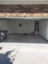 11002 Cripple Creek Ln in Charlotte, NC - Foto de edificio - Building Photo