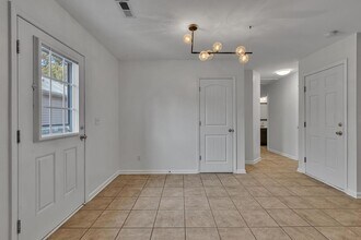 119A James Ave in Surf City, NC - Building Photo - Building Photo