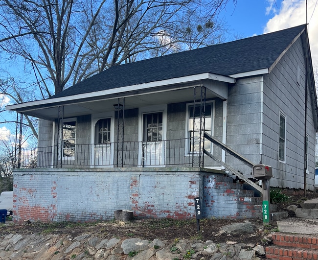 property at 720 Gray St