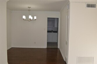 3510 Roswell Rd in Atlanta, GA - Building Photo - Building Photo