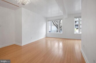 2639 15th St NW in Washington, DC - Building Photo - Building Photo