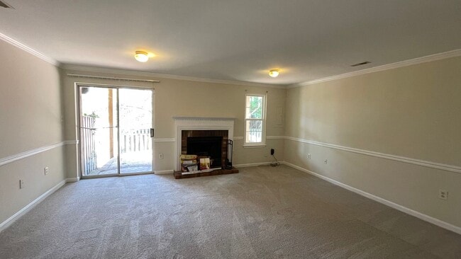 311 Knollwood Ct in Stafford, VA - Building Photo - Building Photo