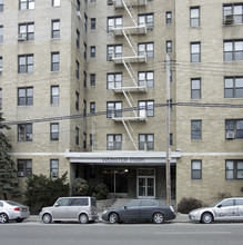 Webster Park in Bronx, NY - Foto de edificio - Building Photo