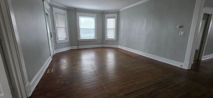 223 E 11th St in Anderson, IN - Building Photo - Building Photo