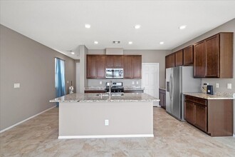 7880 Formitch Ct in Las Vegas, NV - Building Photo - Building Photo