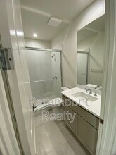 17306 Canutes Ct in Lathrop, CA - Building Photo - Building Photo