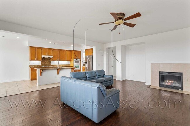 1819 Overland Ct in Hemet, CA - Building Photo - Building Photo