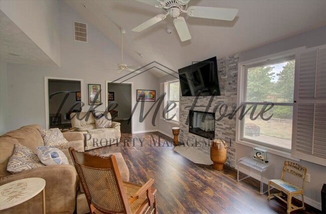 4046 S Warmwater Ave in Springfield, MO - Building Photo - Building Photo