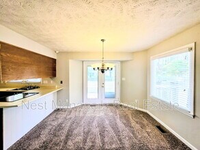 5310 Ashby St in Hope Mills, NC - Building Photo - Building Photo