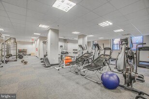 1211 Light St in Baltimore, MD - Building Photo