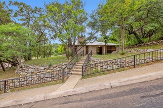 11361 Moonsail in Helotes, TX - Building Photo - Building Photo