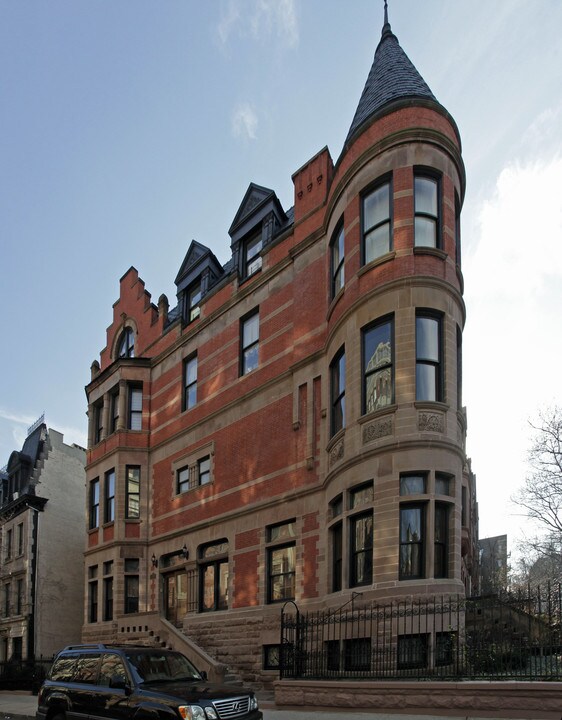 337 Convent Ave in New York, NY - Building Photo