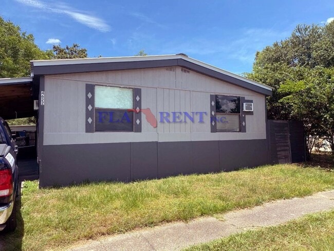 property at 4622 Bunting Ave