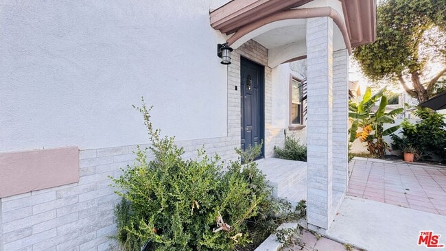4239 W Broadway in Hawthorne, CA - Building Photo - Building Photo