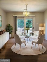 2 Chantilly Ct in Rockville, MD - Building Photo