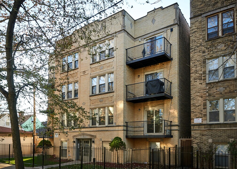 5014 N Harding Ave in Chicago, IL - Building Photo