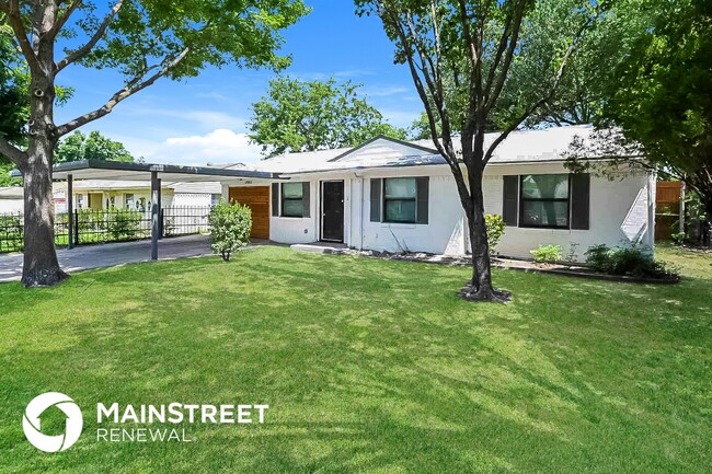property at 2403 El Capitan Dr