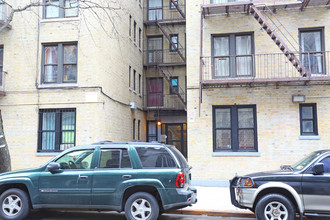 131 W 137th St in New York, NY - Building Photo - Building Photo