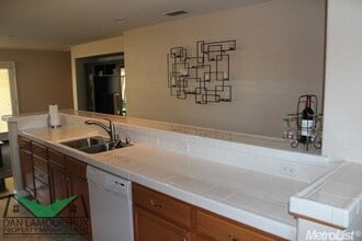 1635 Nicolson Cir in Woodland, CA - Building Photo - Building Photo