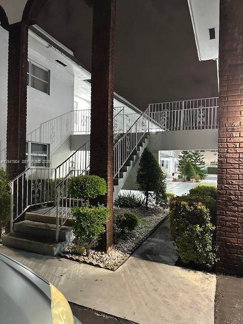 property at 2826 Van Buren St