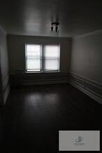 5301 N Ashland Ave, Unit 104 in Chicago, IL - Building Photo - Building Photo