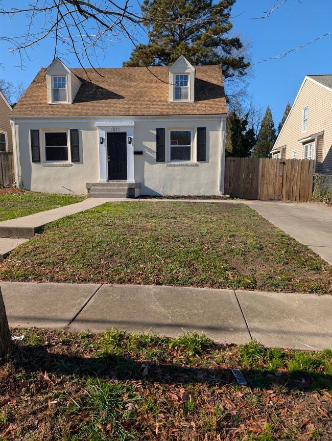 property at 1511 Columbia St