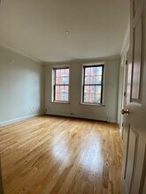 159 Salem St, Unit 5 in Boston, MA - Foto de edificio - Building Photo