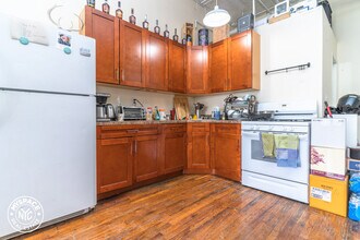 255 McKibbin St in Brooklyn, NY - Building Photo - Building Photo