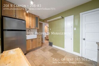 208 N Canyon Rd in Salt Lake City, UT - Foto de edificio - Building Photo
