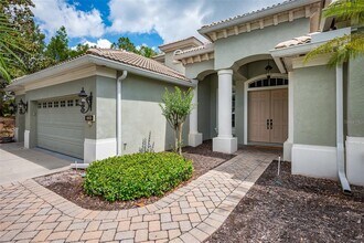 6803 Honeysuckle Trail in Lakewood Ranch, FL - Building Photo - Building Photo