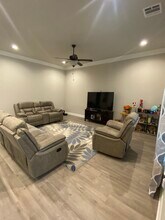 16052 Summer Gdns Ave in Baton Rouge, LA - Building Photo - Building Photo