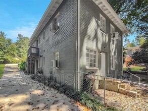 121 Fairview St-Unit -3 in Decatur, GA - Foto de edificio - Building Photo