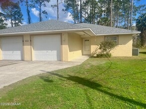 122 Ullian Trail in Palm Coast, FL - Building Photo - Building Photo