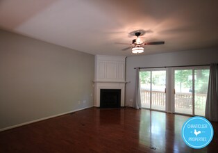 5542 Red Robin Rd in Raleigh, NC - Building Photo - Building Photo