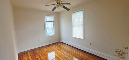 160 4th St in Bridgeport, CT - Building Photo - Building Photo