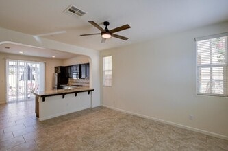 3543 Significant Way in Clovis, CA - Building Photo - Building Photo