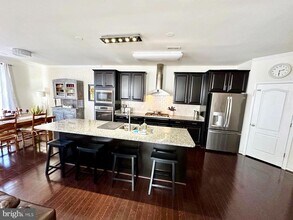 23615 Rose Leigh Terrace in Ashburn, VA - Building Photo - Building Photo