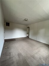 2403 Oaklawn Blvd in Hopewell, VA - Building Photo - Building Photo