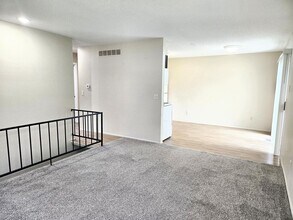400 Admiral Ave-Unit -#400-1 in Portage, MI - Building Photo - Building Photo