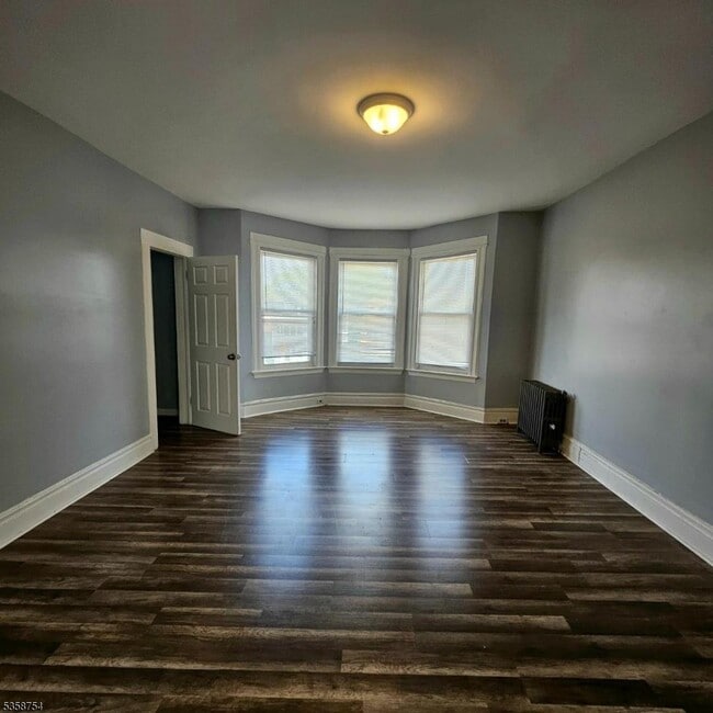 433 Washington Ave in Belleville, NJ - Building Photo - Building Photo