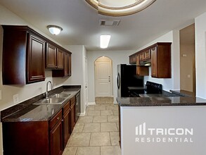 12428 Hunters Mill Trail in Burleson, TX - Building Photo - Building Photo