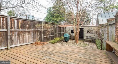 1319 35th St NW in Washington, DC - Building Photo - Building Photo