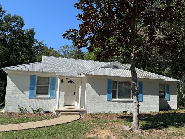 property at 1308 S 16th St